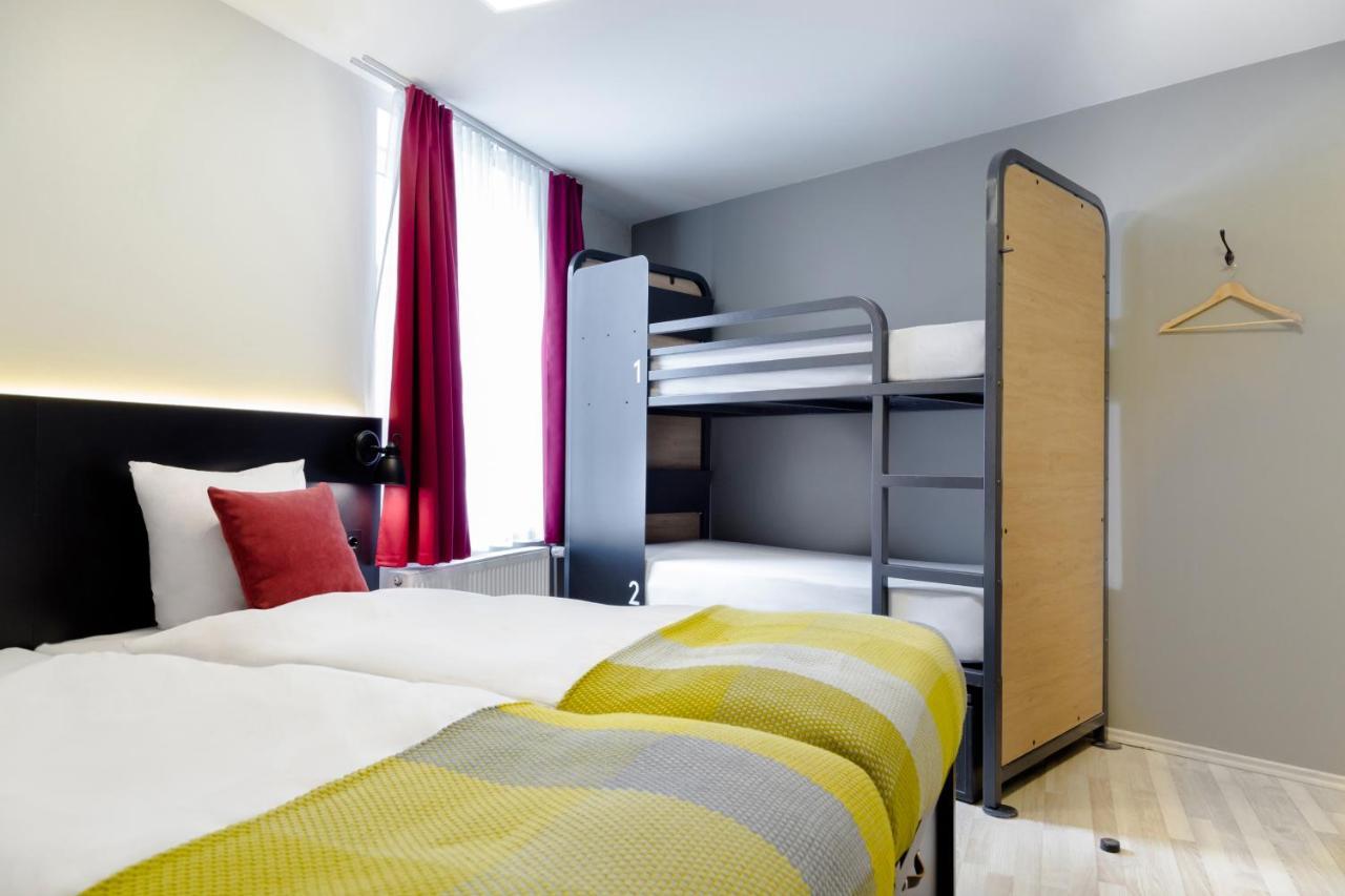 Private 4-Bed Room,1181427259:JPEG